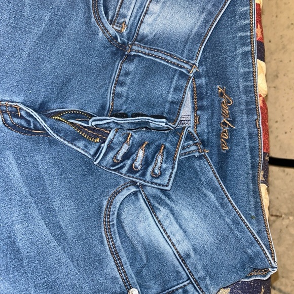 BAMBOO JEANS FADED WITH MEDIUM WASH DENIM, SKINNY FIT JUNIORS 9/10 - Picture 6 of 9